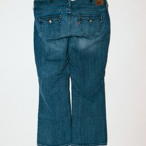 Levi's Jeans Women's Flare 542 Flap Pockets Blue 42x31 Size 20